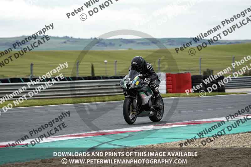 cadwell no limits trackday;cadwell park;cadwell park photographs;cadwell trackday photographs;enduro digital images;event digital images;eventdigitalimages;navarra;no limits trackdays;peter wileman photography;racing digital images;trackday digital images;trackday photos